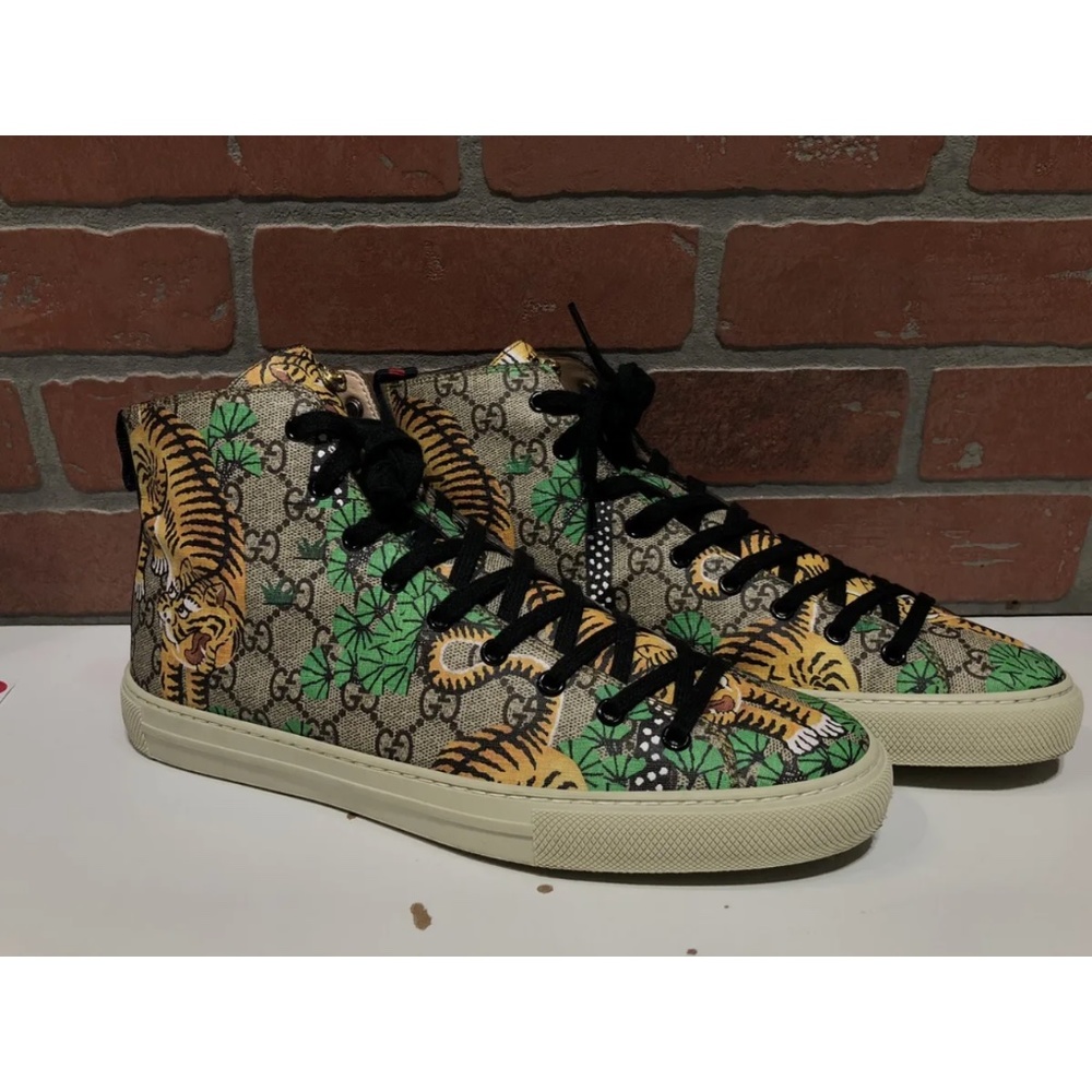 Gucci GG Bengal Sneakers - Picture 2 of 8